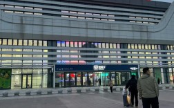 兰州到平顶山西火车有哪些车次？