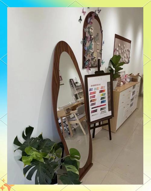 美甲行业赚钱吗？经营投资关键在哪？-图2