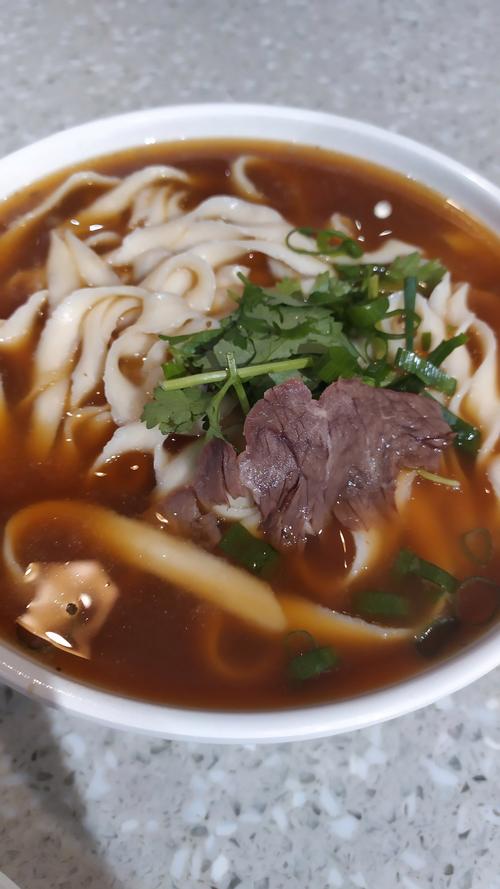 佳木斯大学山西刀削面，地域碰撞还是特色融合？-图3