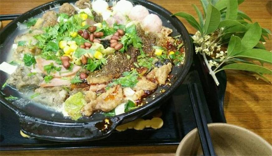 杨记砂锅投资门槛高吗？-图3