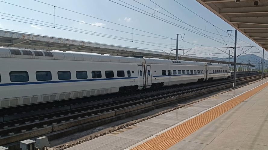 凤城东到鞍山西高铁多久能到？-图1