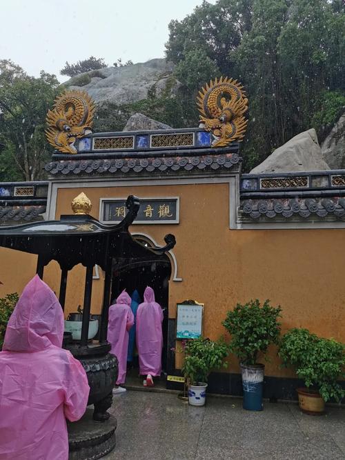 普陀山西天观音洞有何独特之处？-图1