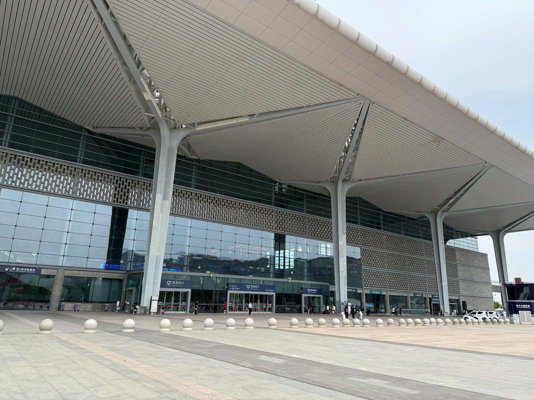 山西大医院到太原南站怎么走？-图1