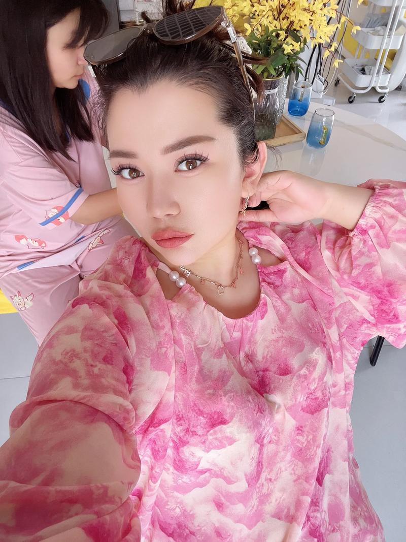 山西缘溪会馆美女电话是多少?-图1 山西缘溪会馆美女电话是多少?-图1