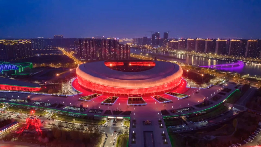 山西红灯笼体育场座位有多少？-图2